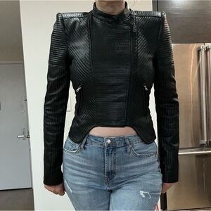 BCBG MAX AZARIA Leather Jacket Cropped Textured Moto High-Low Asymmetric Gift